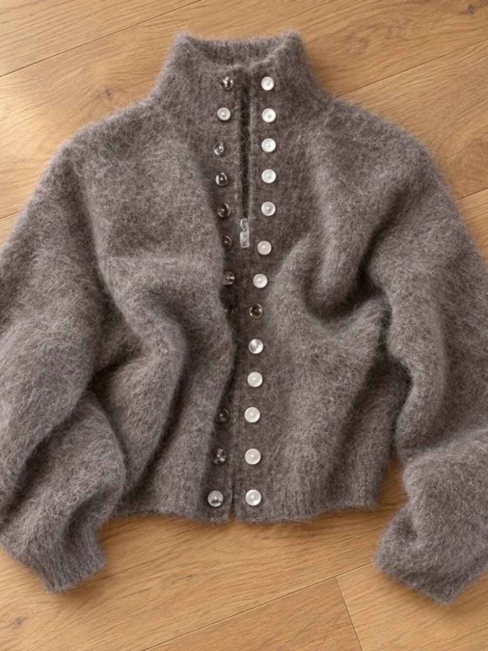 Fuzzy brown knit cardigan with pearl buttons - mohair look y2k vintage style